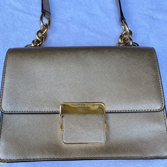 NEW! Gold metallic Michael Kors purse - Picture 2 of 5